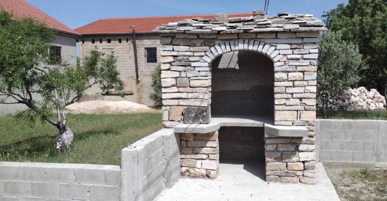Apartmani Dejan Skradin Luaran gambar